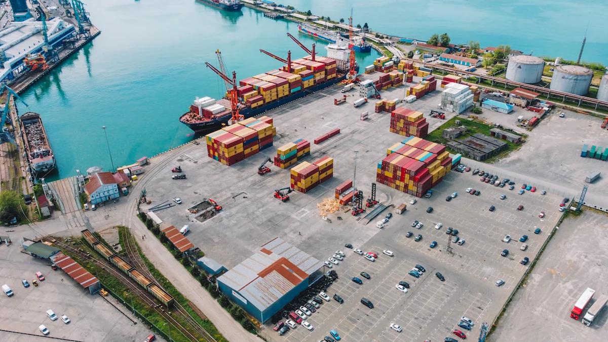 shipping company indonesia