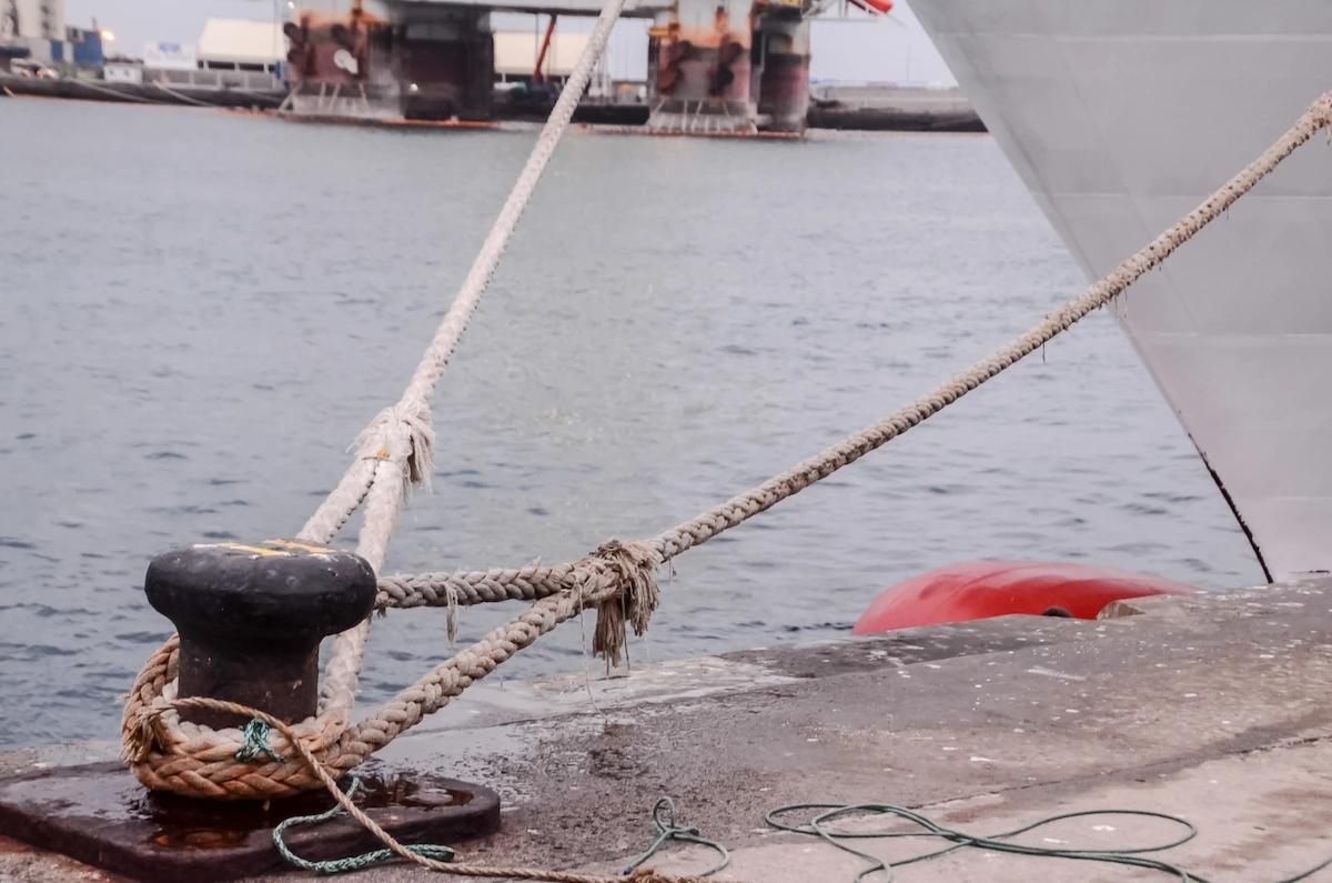 boat mooring