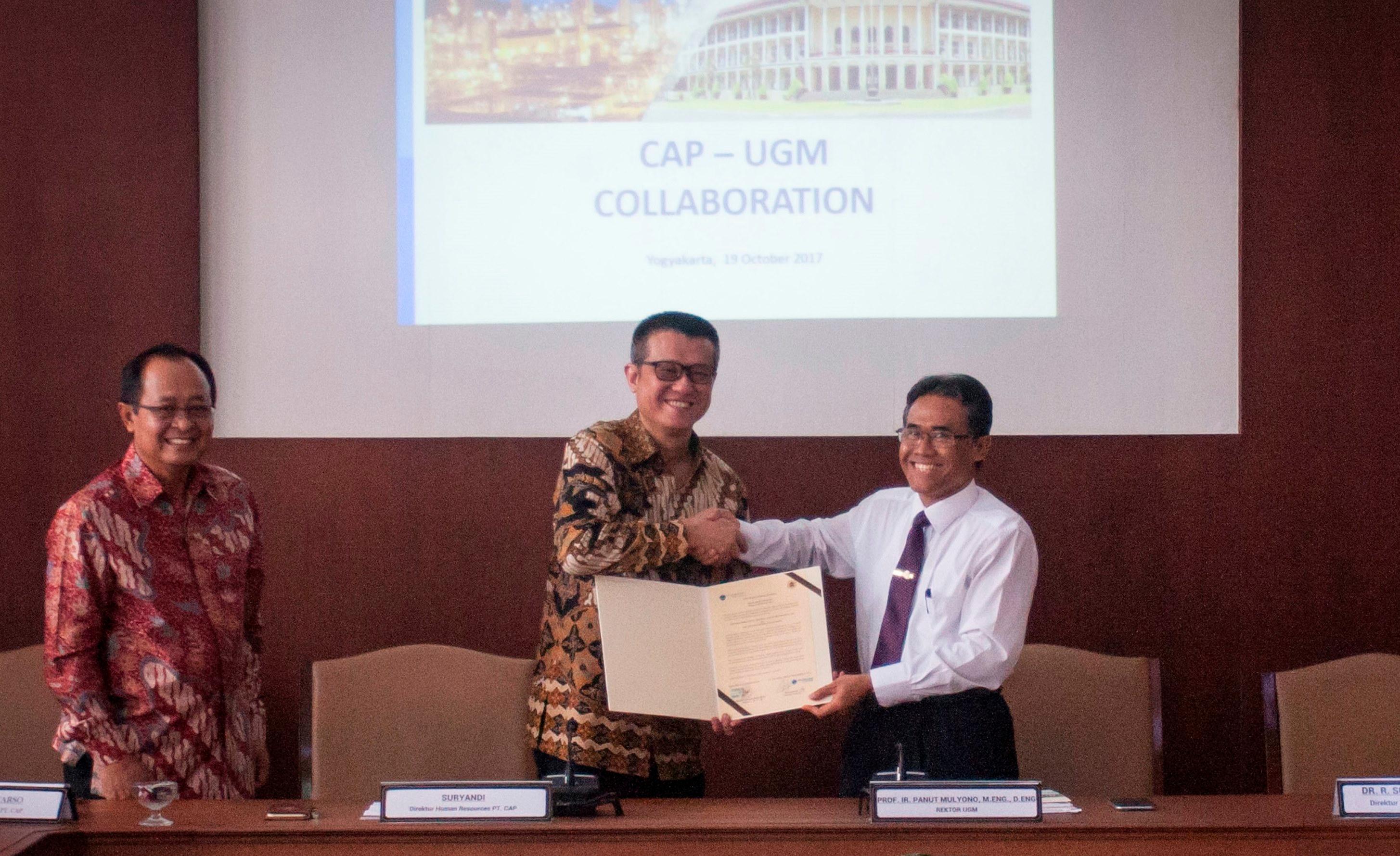 CAP Grant Scholarships to UGM