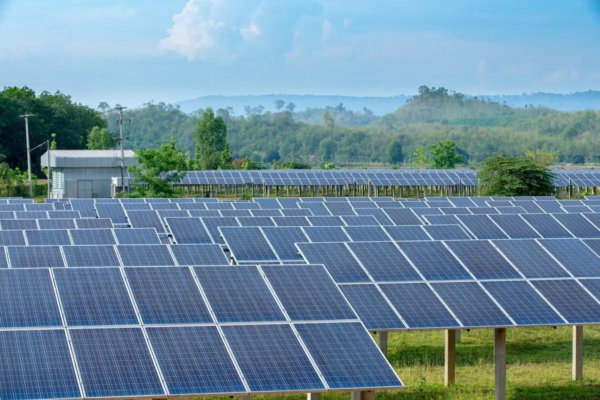 kelebihan energi terbarukan