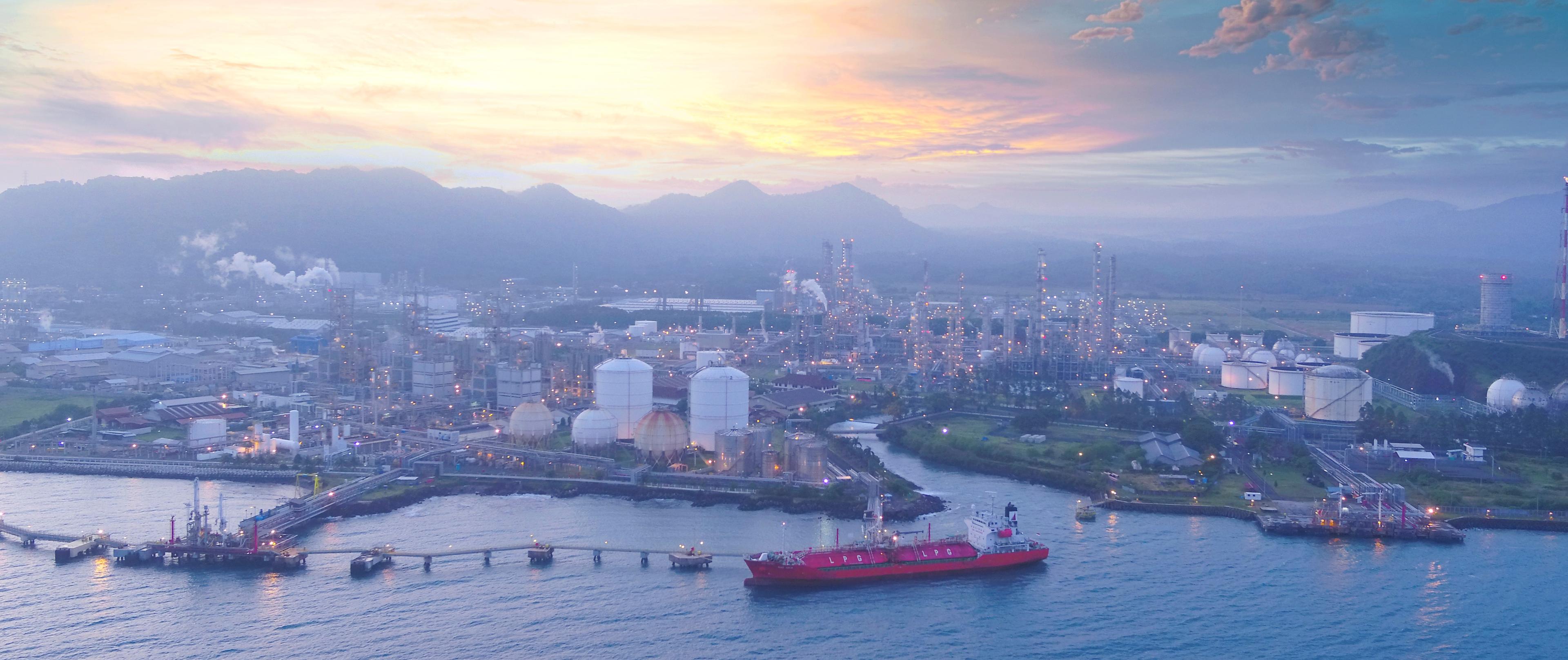 Chandra Asri and Ecovance Study Biodegradable Plastic Ecosystem in Indonesia